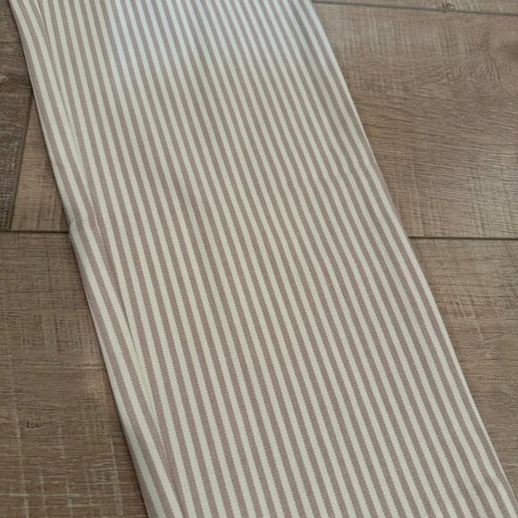 A NEW DAY WOMENS TAN WHITE STRIPE PANTS NEW SIZE 6 SIDE ZIP CLOSURE SKINNY ANKLE - Picture 3 of 13